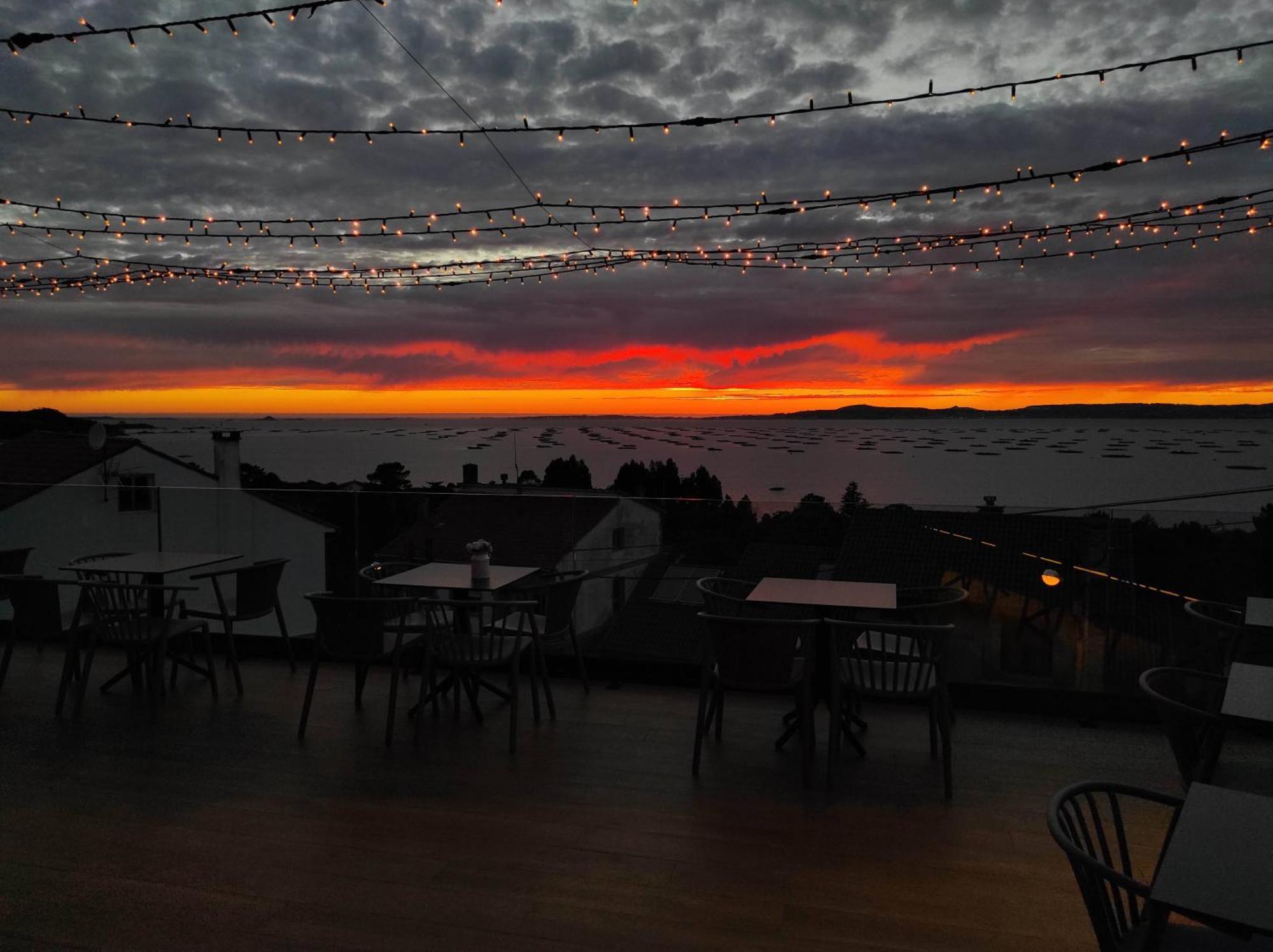 Hotel Mirador Ria De Arosa 里博雷多 外观 照片