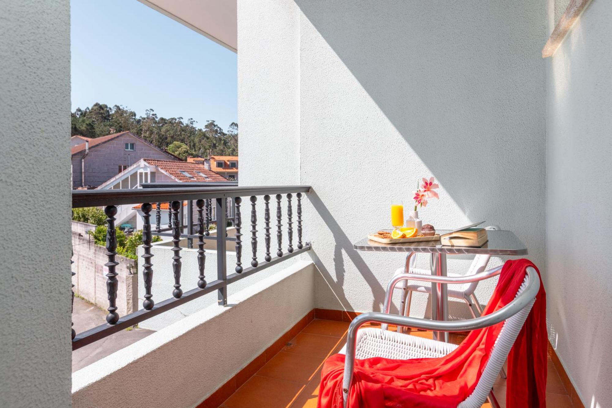 Hotel Mirador Ria De Arosa 里博雷多 外观 照片